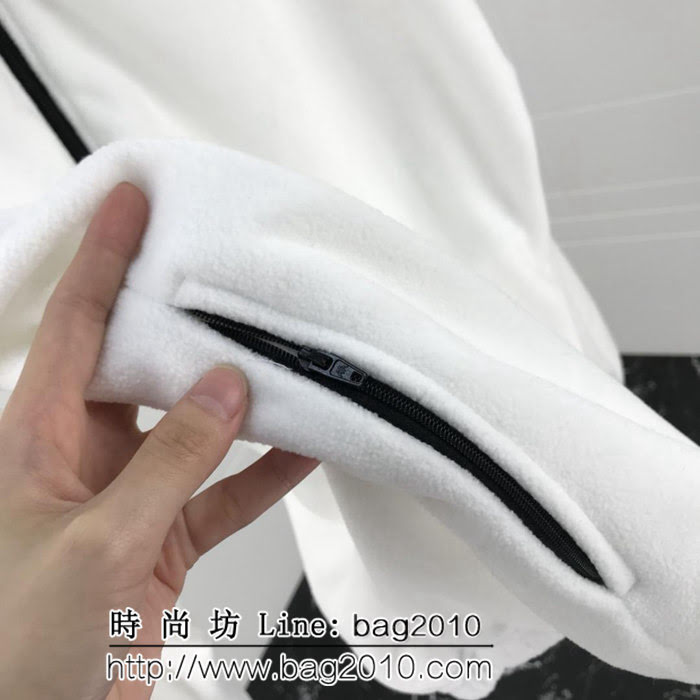 BALENCIAGA巴黎世家 19年新款 背後彩虹國旗 遙粒絨布絨面料 OS寬鬆版 夾克外套衫 男女同款 ydi2591